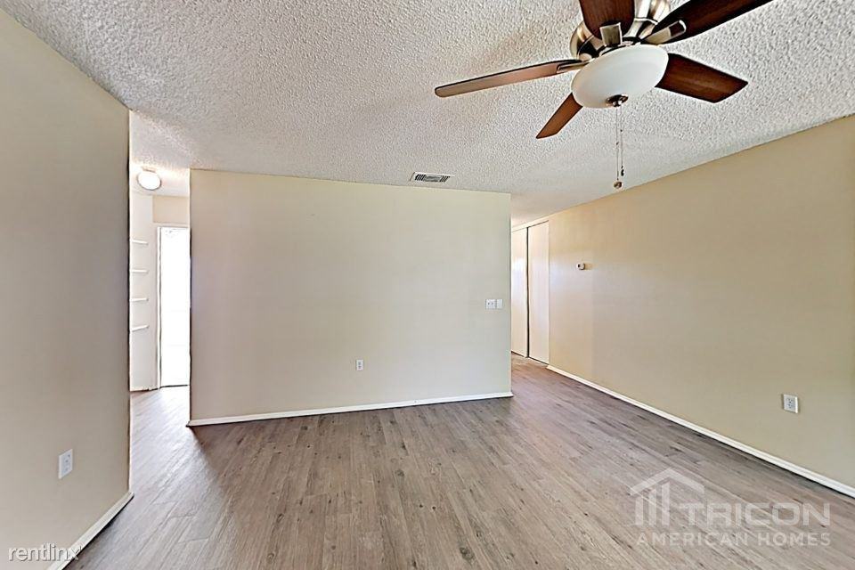 16322 Puma Pass Street - Photo 3 of 25