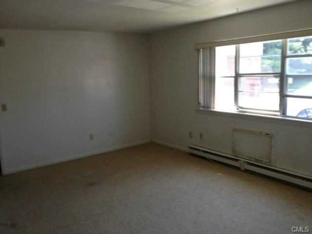 99 Belair Dr #99 - Photo 3 of 5