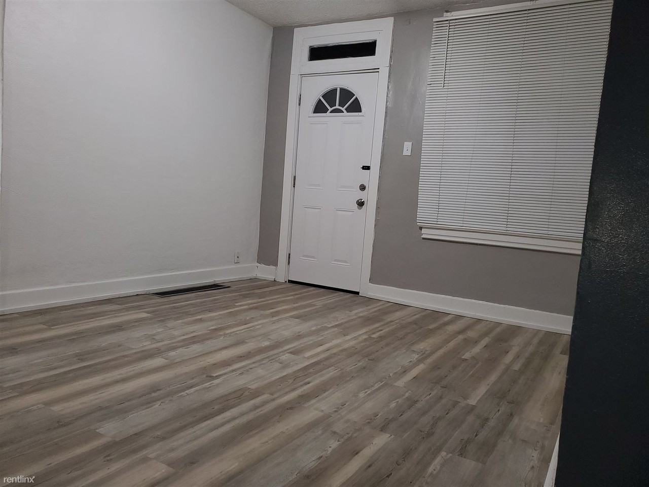 7324 Burton St - Photo 2 of 15
