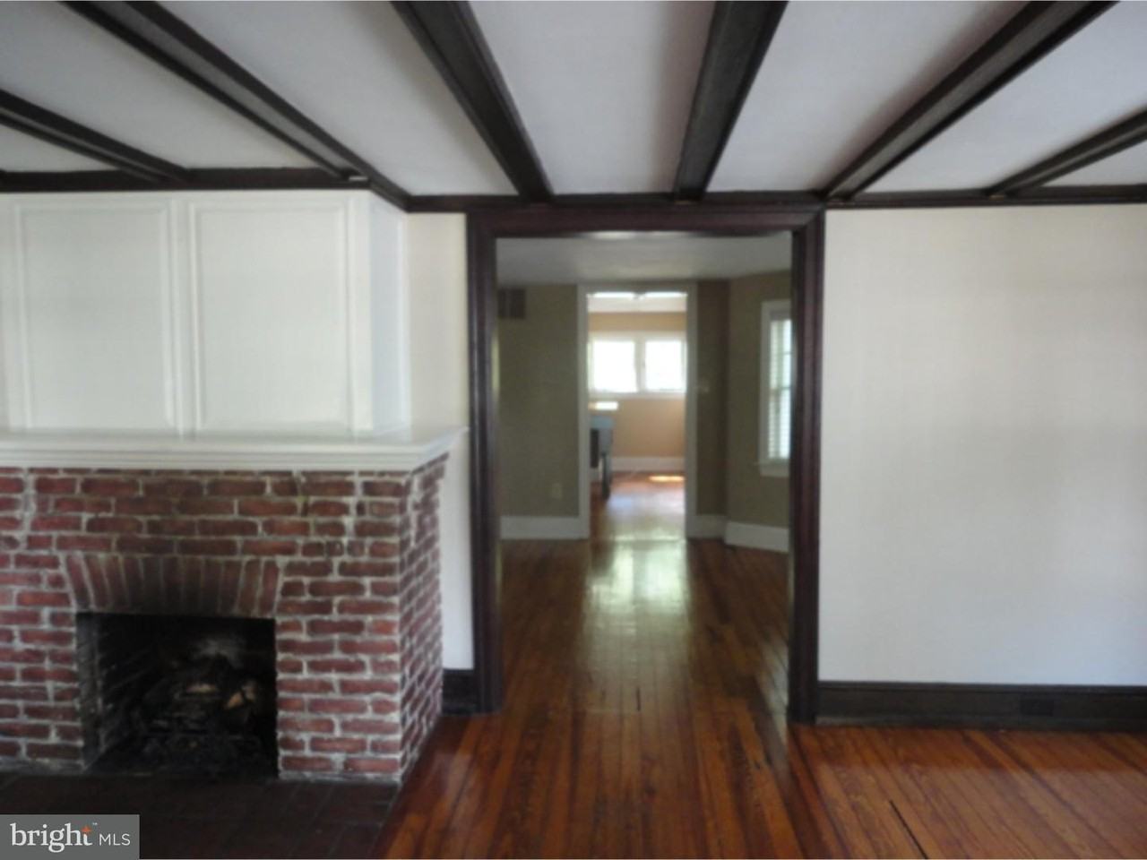 316 W Main Street - Photo 3 of 14