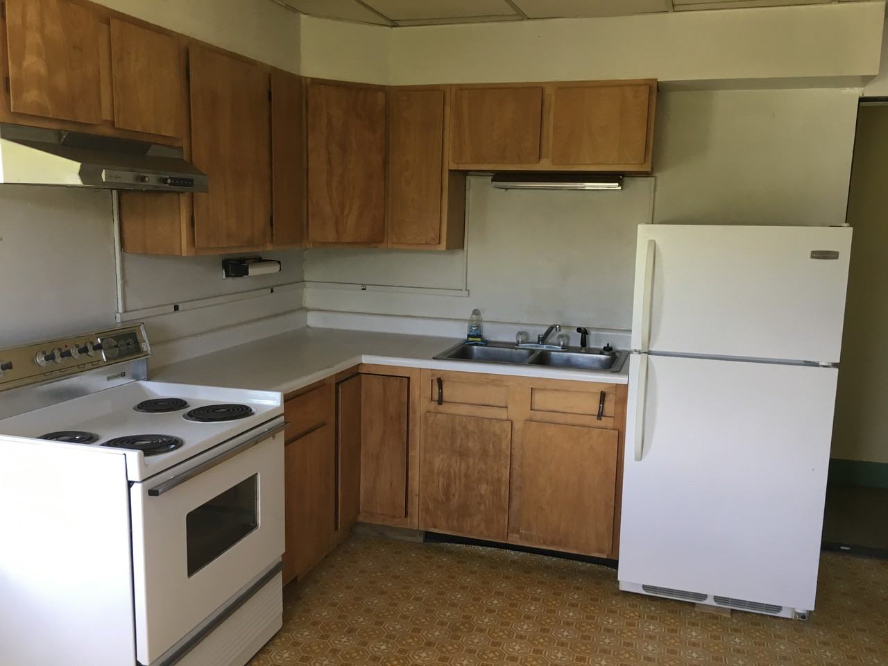 24 Main St - Photo 3 of 3