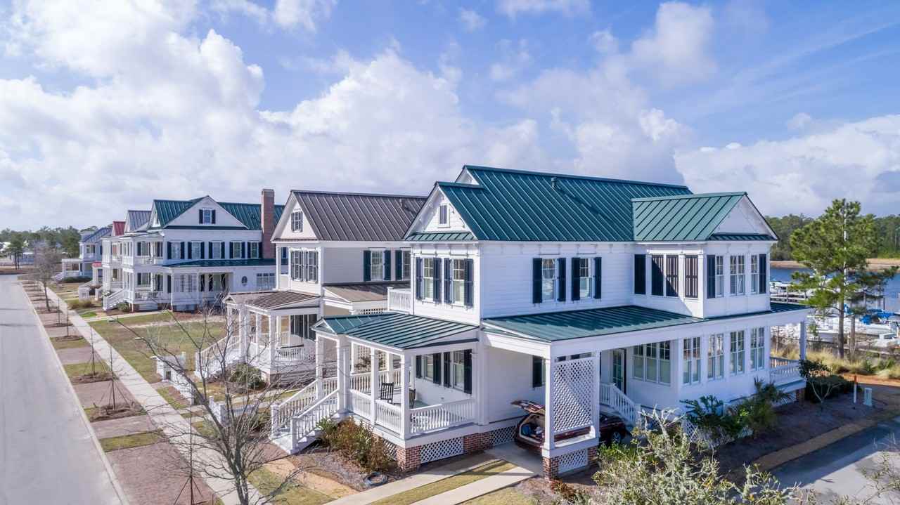 325 Harborside Dr - Photo 2 of 42