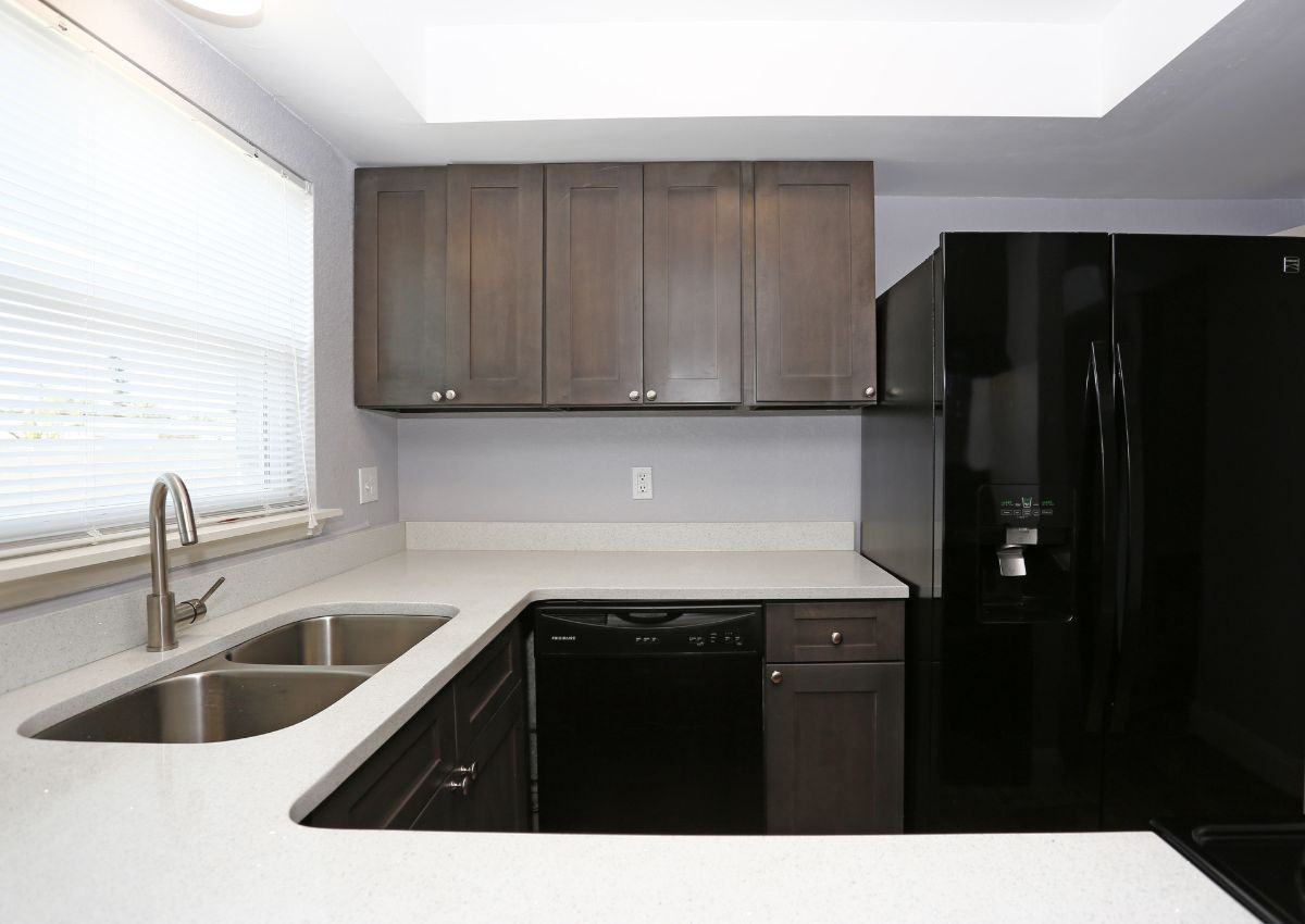 Oak Ridge - Photo 2 of 39