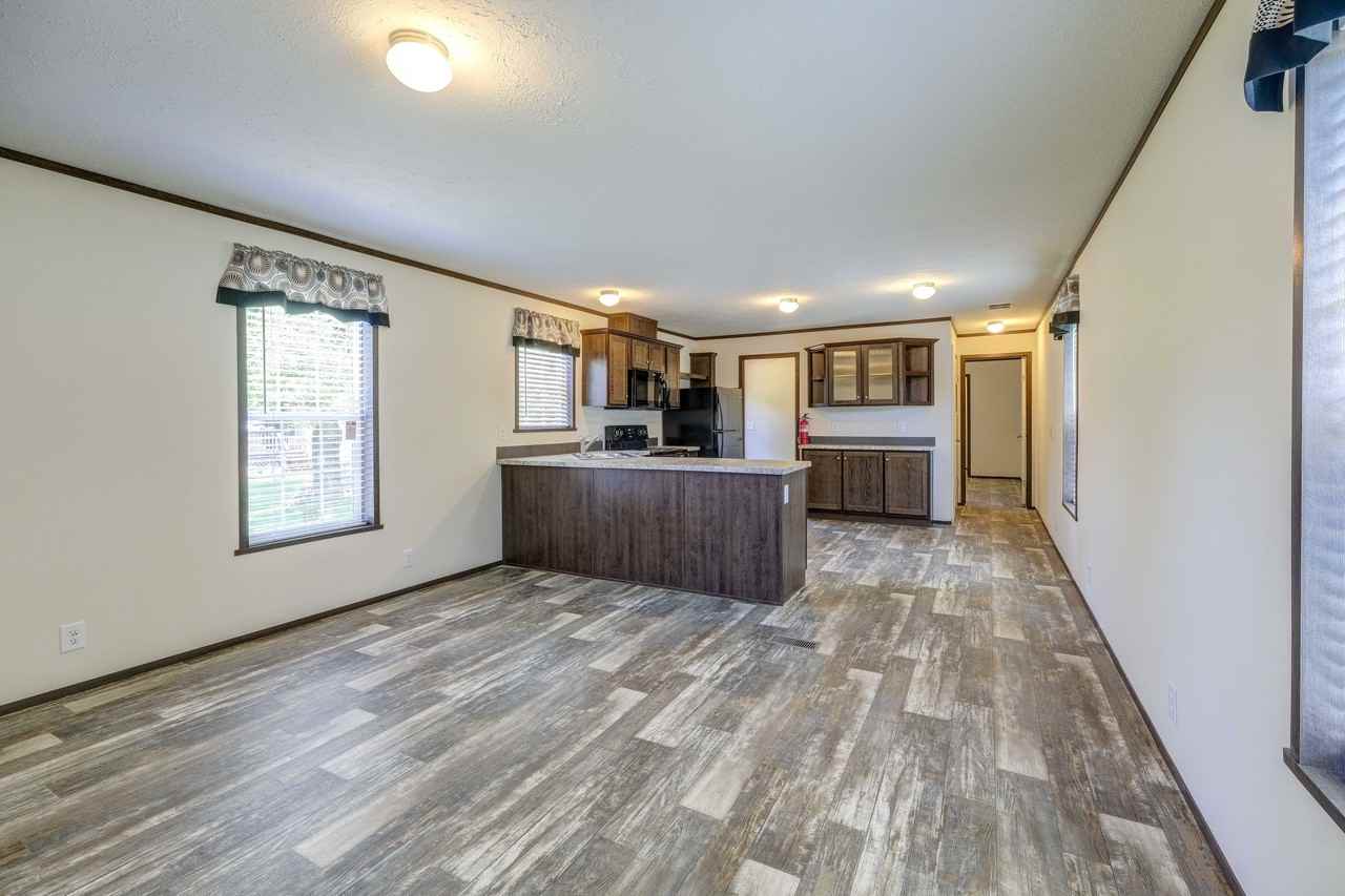 Southcrest - Photo 2 of 10