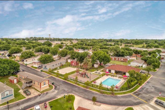 Pradera - Photo 2 of 14