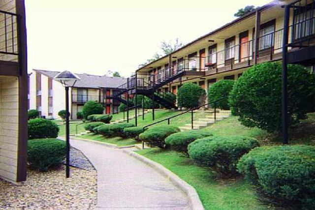 Warren House - Photo 2 of 4