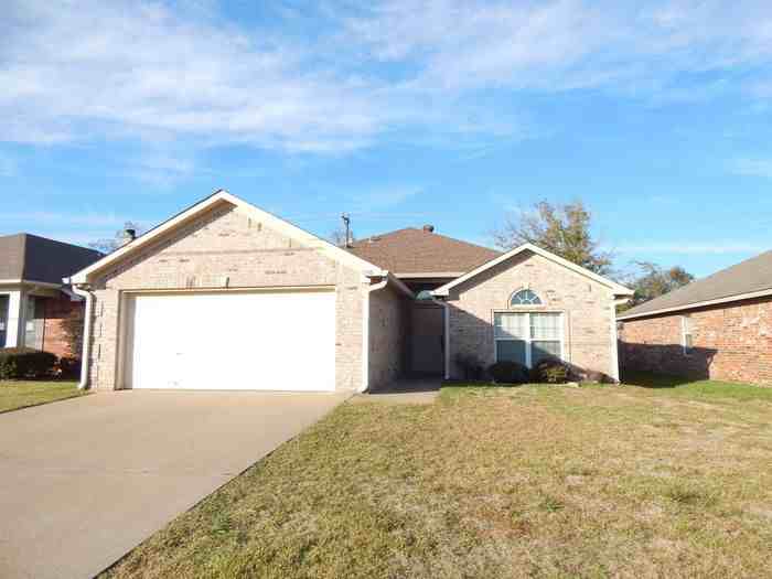 6930 Ranch Hill Drive - Photo 3 of 25