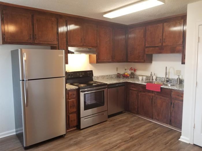 125 Deer Parkway - Photo 2 of 23