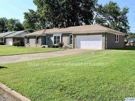 905 Coronado Ave Se - Photo 2 of 7