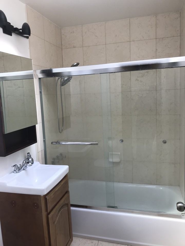 1670 Hayes Street #5 - Photo 3 of 3