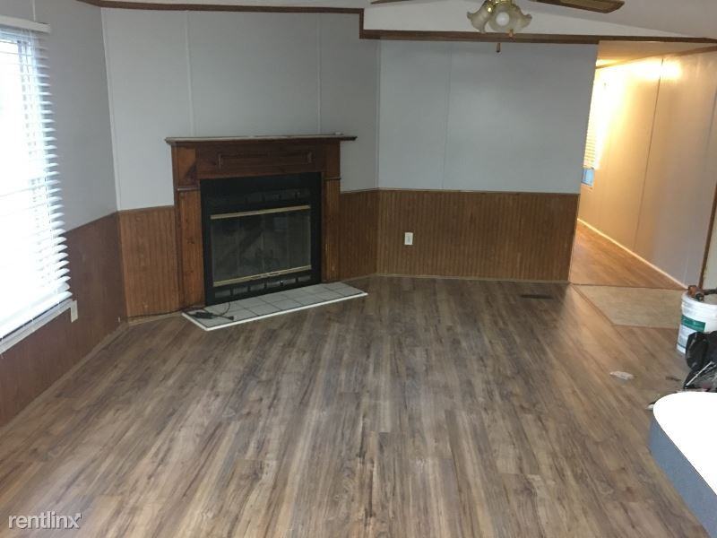 3988 Fm 100 - Photo 3 of 12