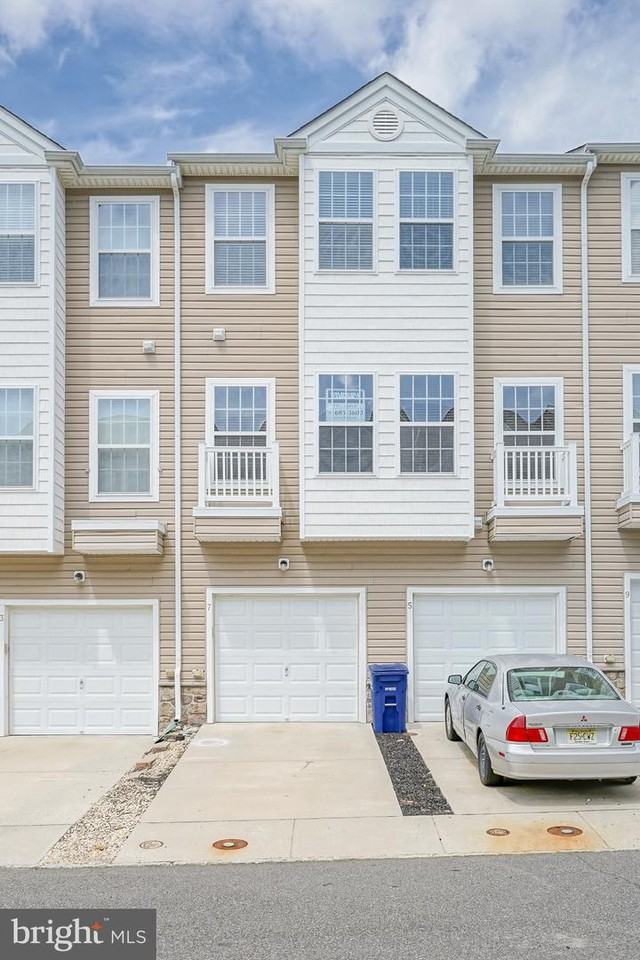 7 Teal Court - Photo 2 of 7