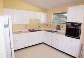 409 East Reynolds Street - Photo 3 of 11