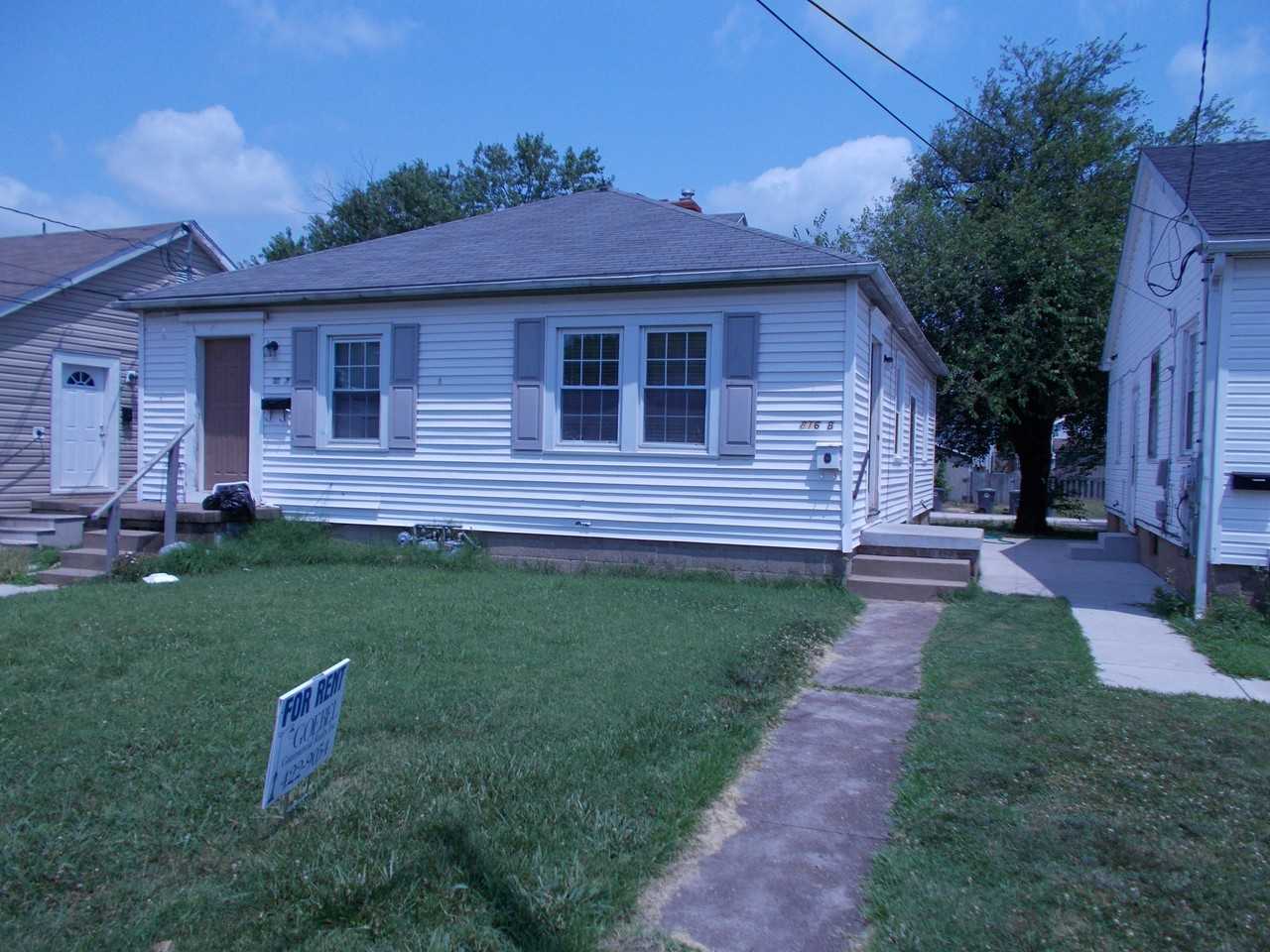 816 Negley Avenue B, Evansville, IN 47711 1 Bedroom Apartment for 525