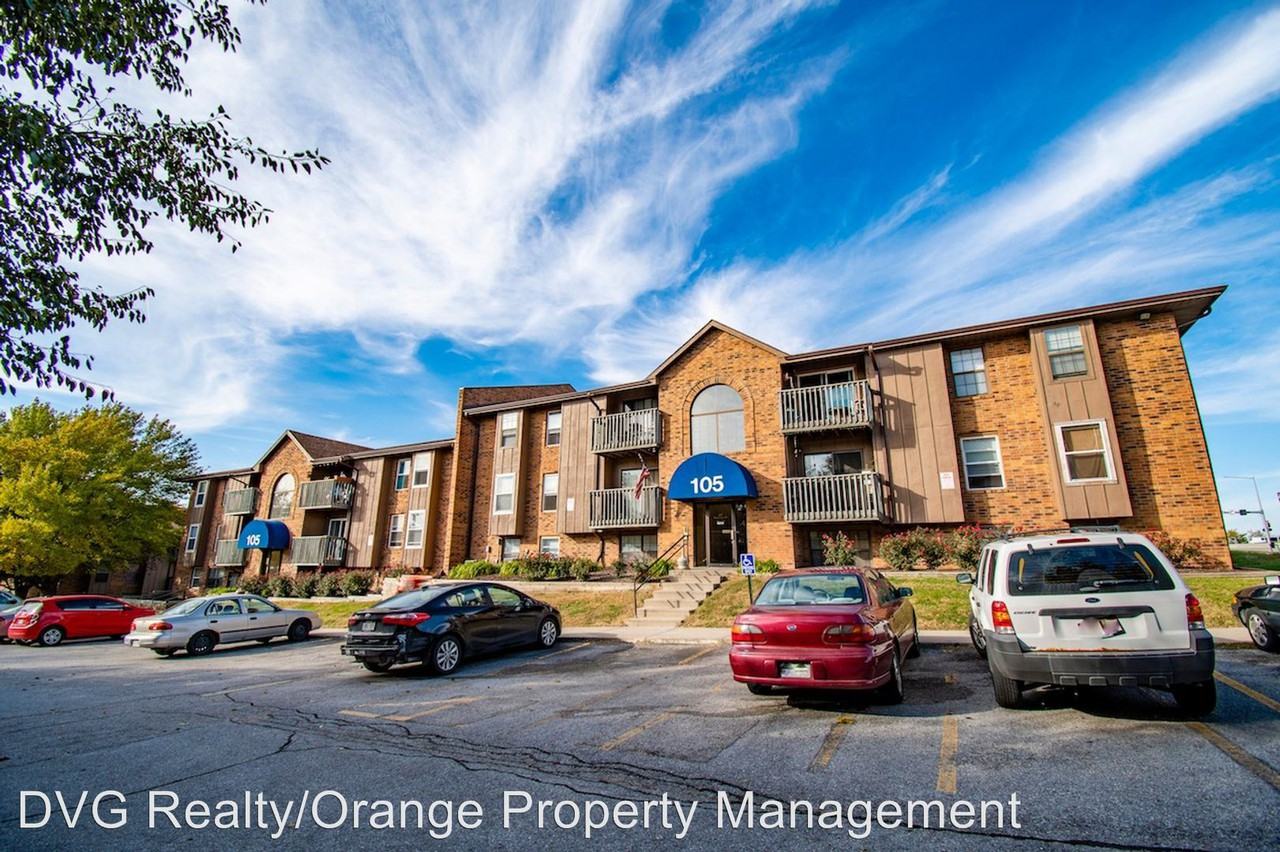 105 West Gold Coast Road - Photo 3 of 50