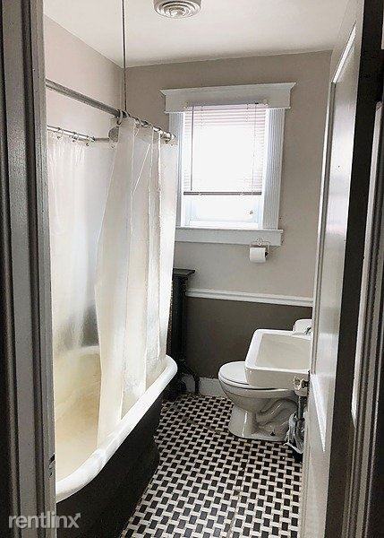 4200 Evans Chapel Road - Photo 3 of 9