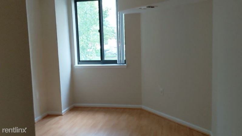 1001 North Randolph Street 217 - Photo 3 of 6
