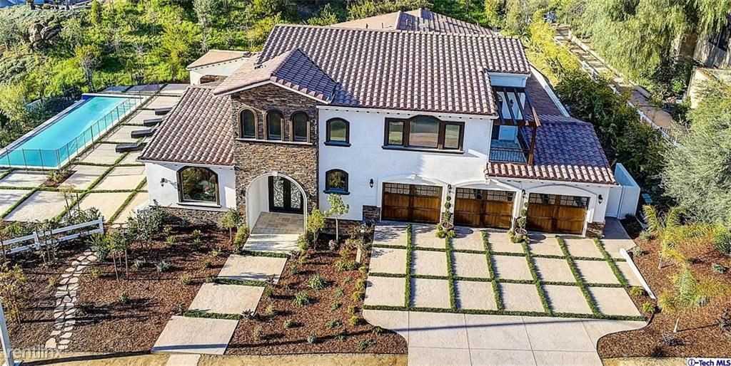 123 Buckskin Rd - Photo 3 of 50