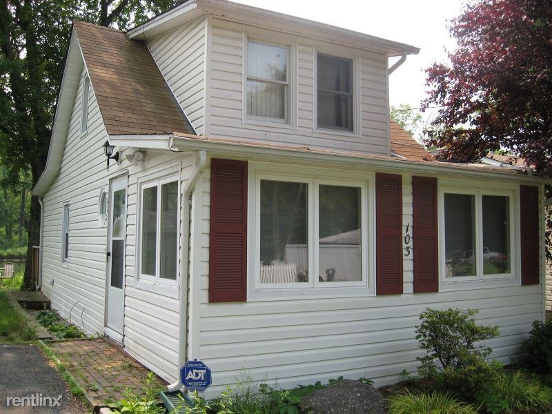 103 Lakeview Ter - Photo 2 of 8