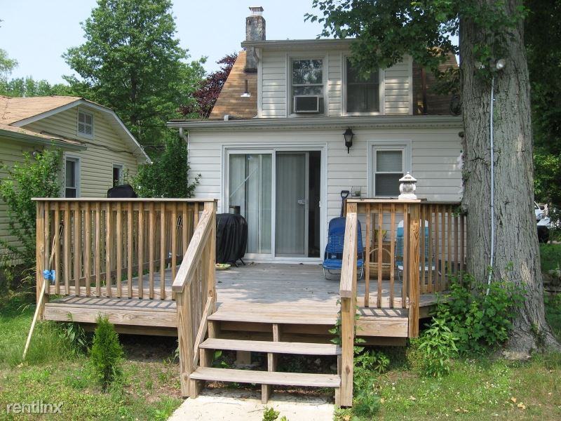 103 Lakeview Ter - Photo 3 of 8