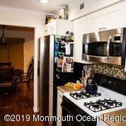 61 Essex Dr - Photo 2 of 3