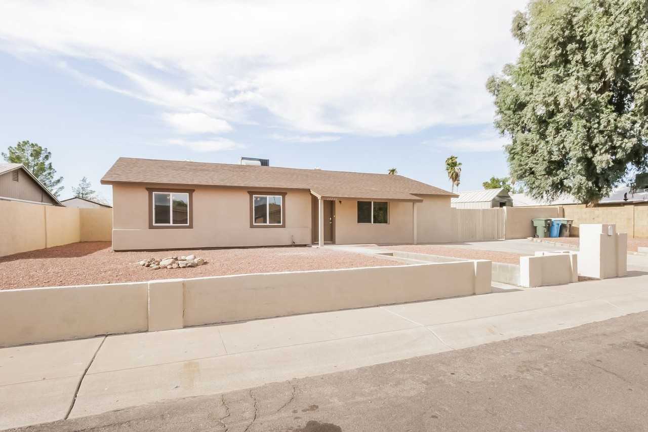 13236 N 37th Pl - Photo 2 of 23