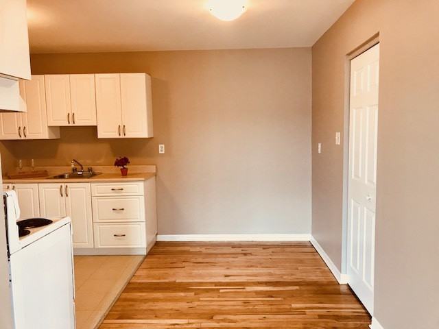 Herring Cove Road Apartments - Photo 3 of 5