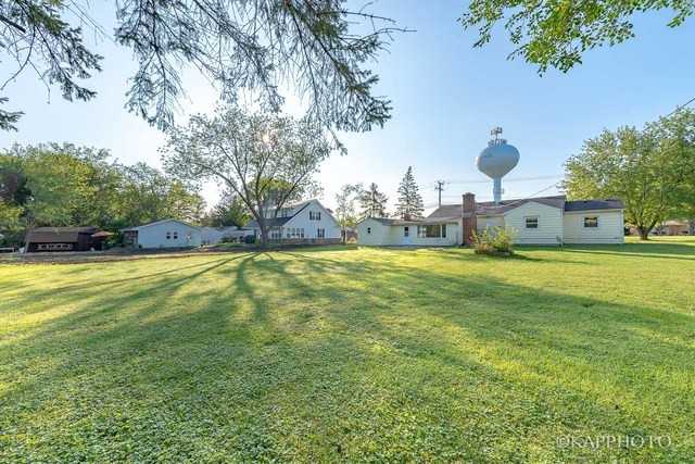 1526 Plainfield - Photo 3 of 17