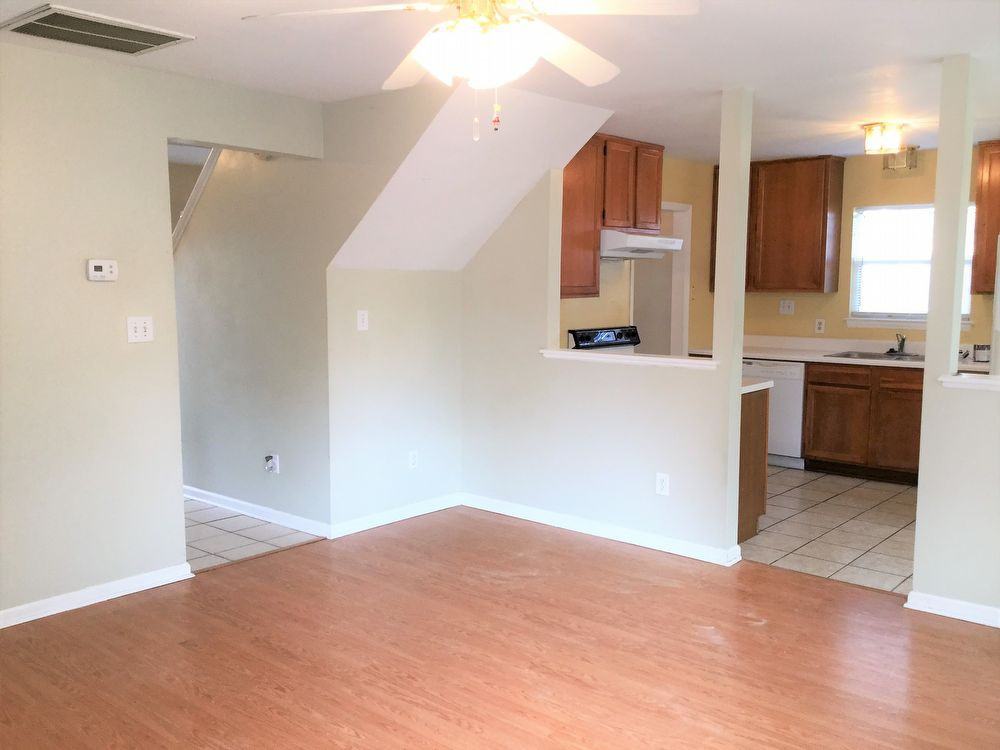 6703 Kestral Drive - Photo 3 of 13