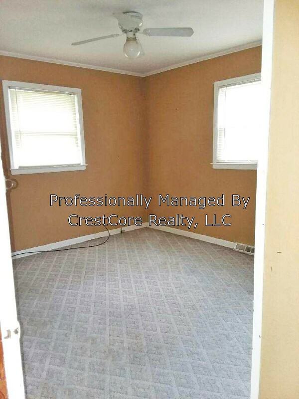 307 Hillcrest St - Photo 3 of 13