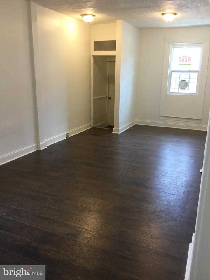 724 N Glover Street - Photo 2 of 28