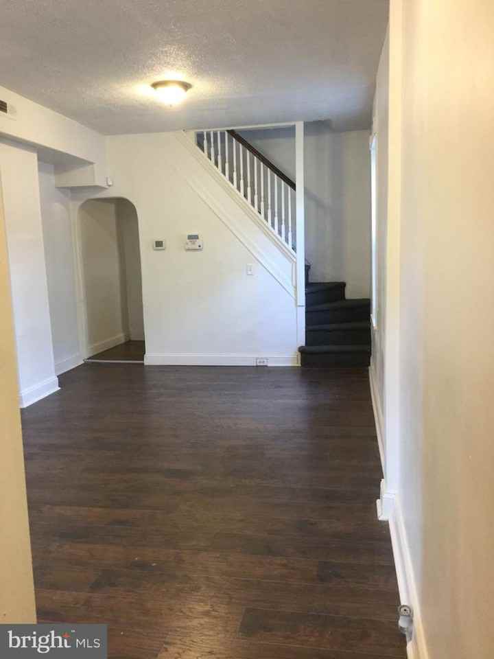 724 N Glover Street - Photo 3 of 28