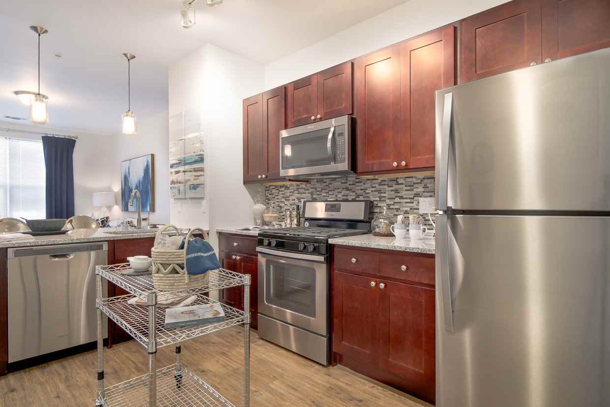 375 Acorn Park Drive - Photo 2 of 10