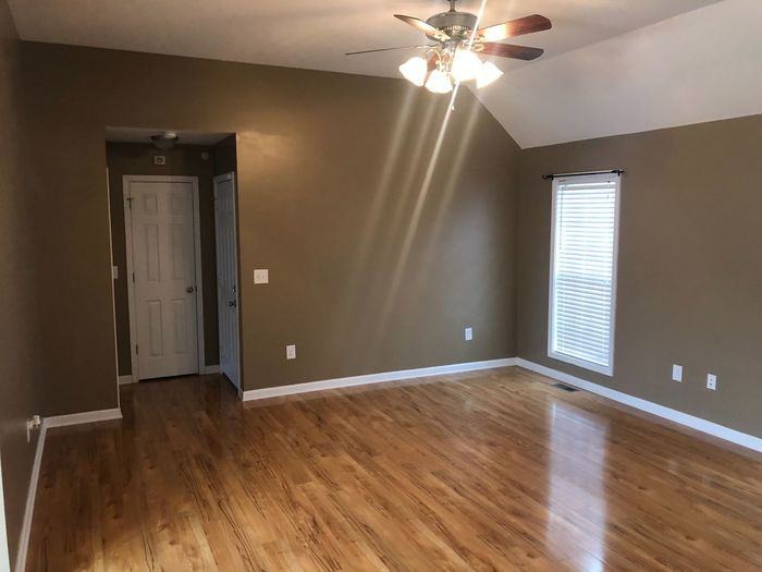 130 Elena Lane - Photo 2 of 17
