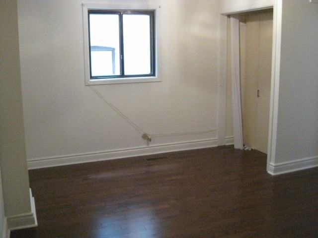 College St & Manning Ave - Photo 2 of 4