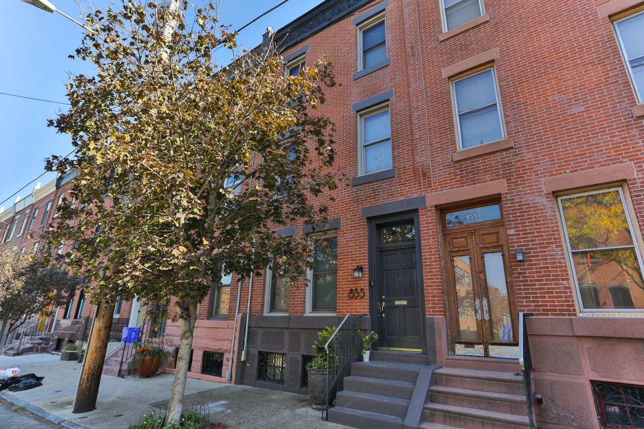 855 North 24th Street - Photo 3 of 30