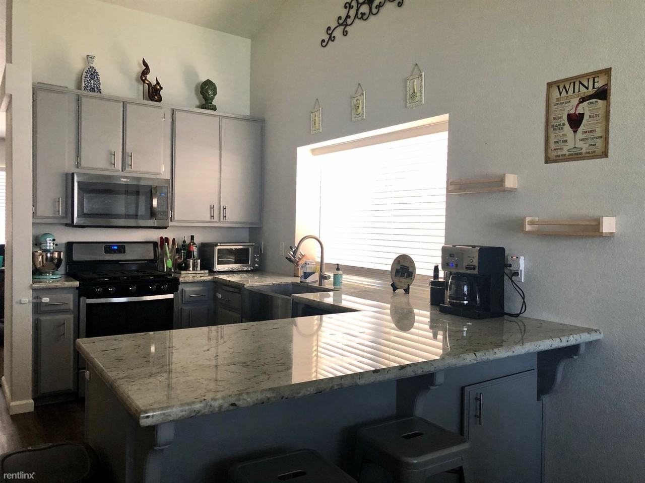 1264 Capitola Street - Photo 2 of 6