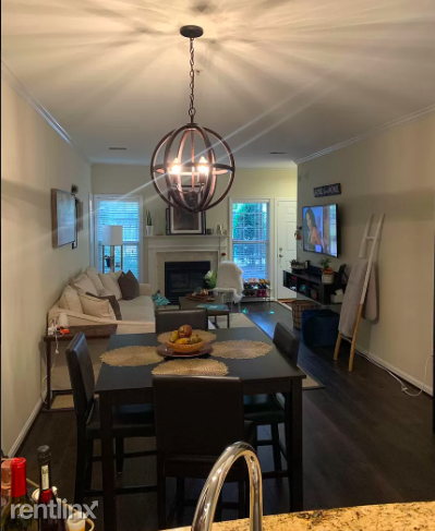 2322 Henshaw Pl - Photo 3 of 14