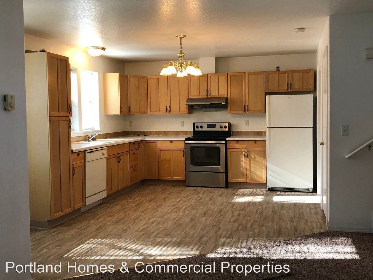 122 Ne Killingsworth Street - Photo 3 of 8