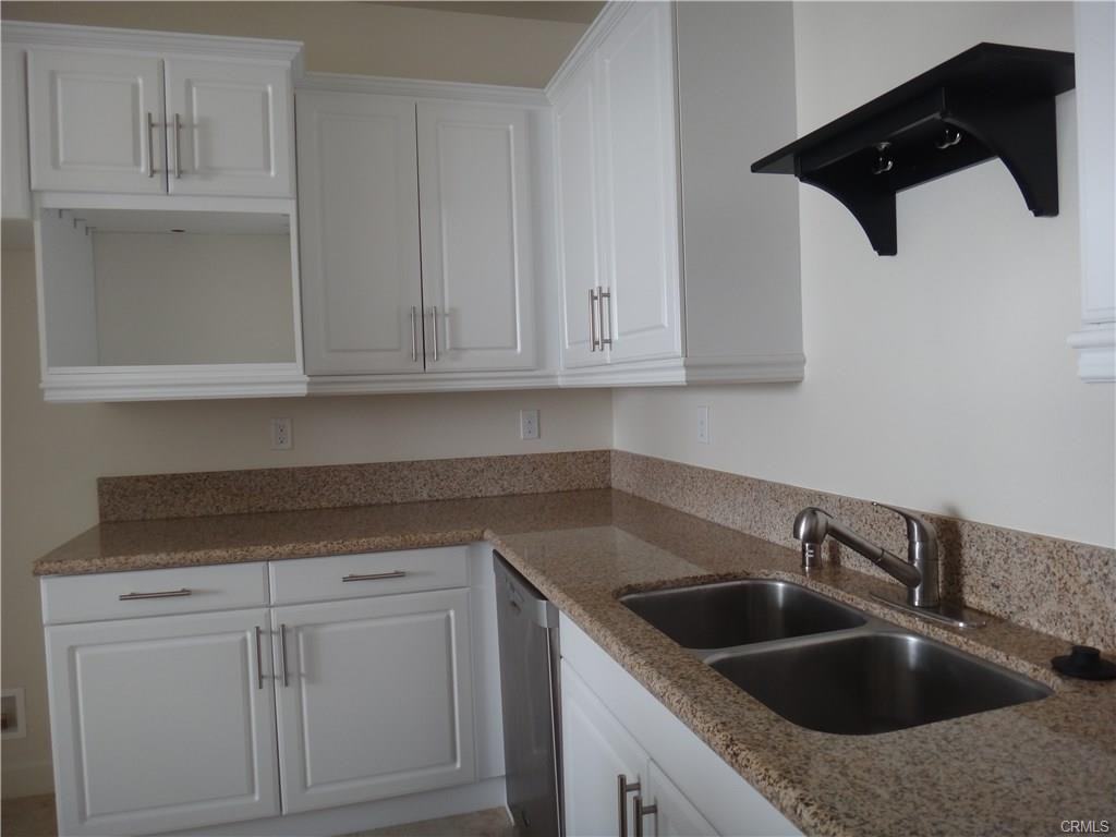 2798 Troy Court - Photo 2 of 14