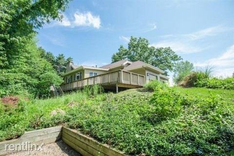 2151 Hunters Run NE - Photo 2 of 22