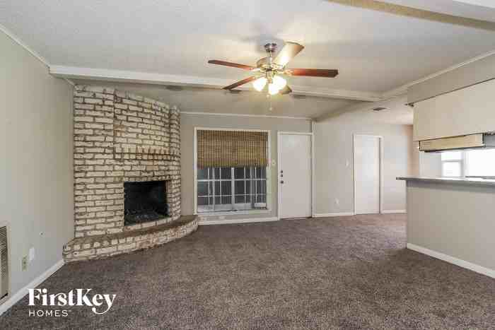 254 Shekel Lane - Photo 3 of 15