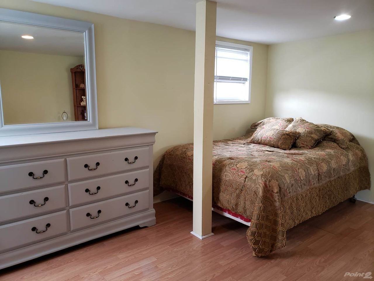 208 King Street - Photo 3 of 8