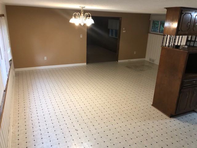2910 Louisiana Ave N - Photo 2 of 16