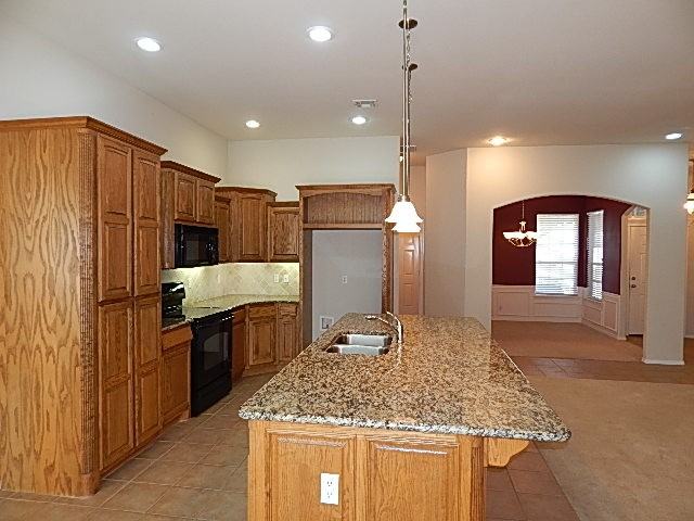 8101 S Elder Ave - Photo 2 of 18