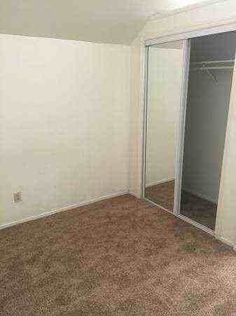 1230 Sherman St - Photo 3 of 6