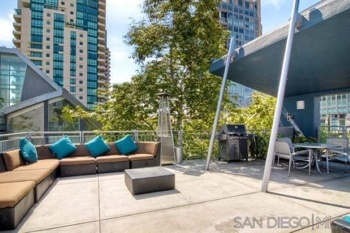 101 Market St 110 - Photo 2 of 20