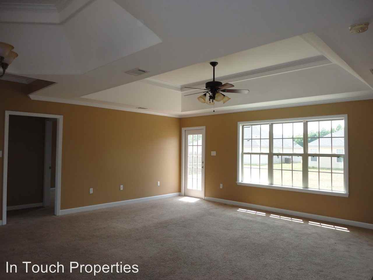 5668 Sacramento St - Photo 2 of 17