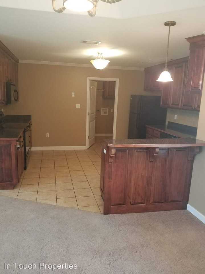 5668 Sacramento St - Photo 3 of 17