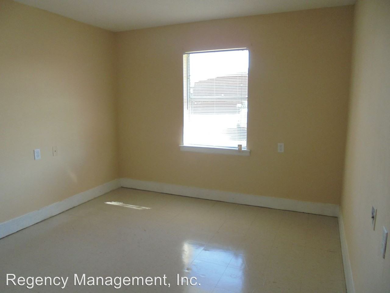 163 Pierce Street - Photo 3 of 9